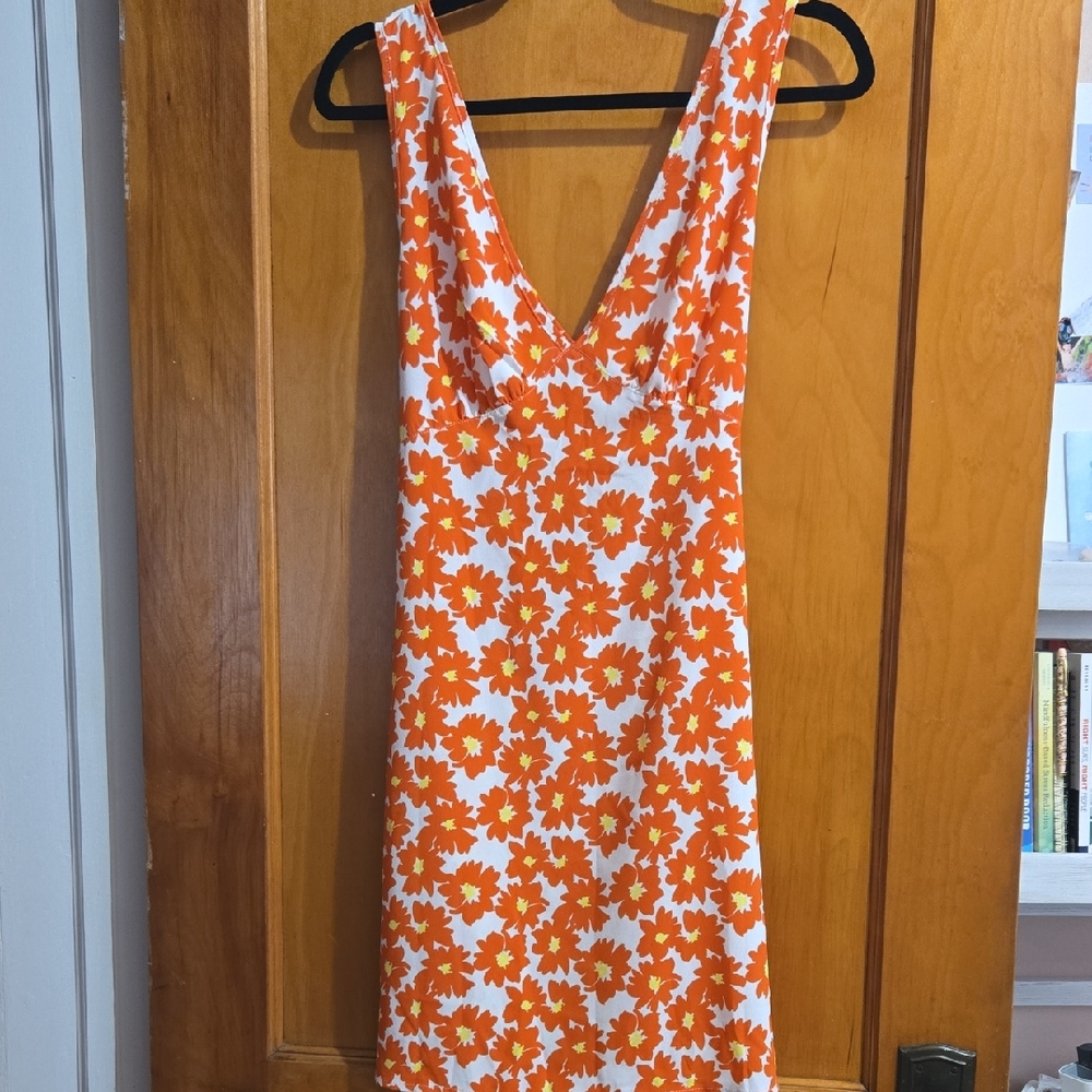 SHEIN Orange Floral Backless Dress